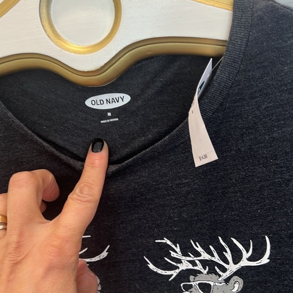 Old Navy Shirt - Picture 4 of 9